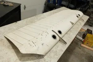 Cessna 150 152 C-150 left side flap